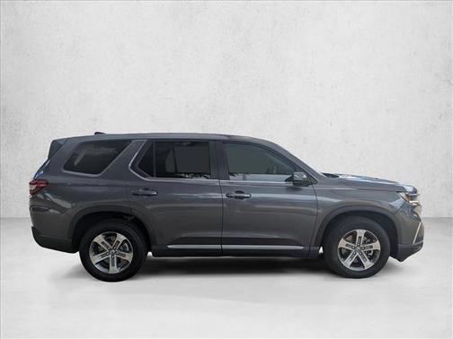 Modern Steel Metallic 2024 Honda Pilot EX-L 7 Passenger
