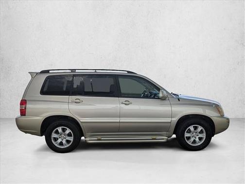 Antique Silver Met 2002 Toyota Highlander Base
