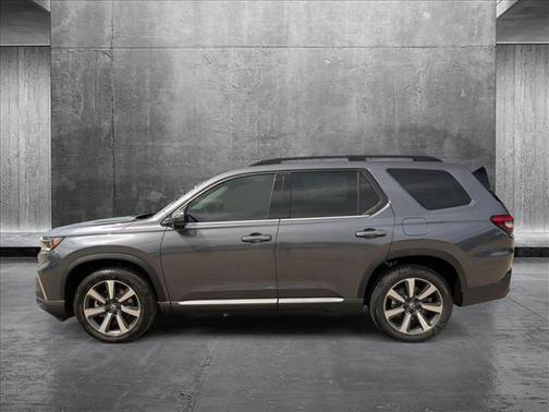 2025 Honda Pilot Touring 8-Passenger