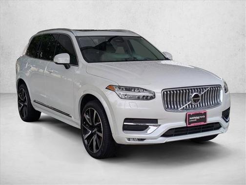 2024 Volvo XC90 B6 Plus Bright Theme 7-Seater