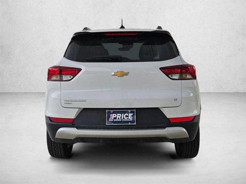 Summit White 2025 Chevrolet Trailblazer LT