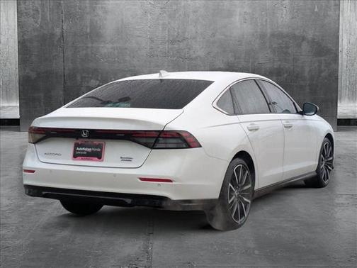 2025 Honda Accord Hybrid Touring