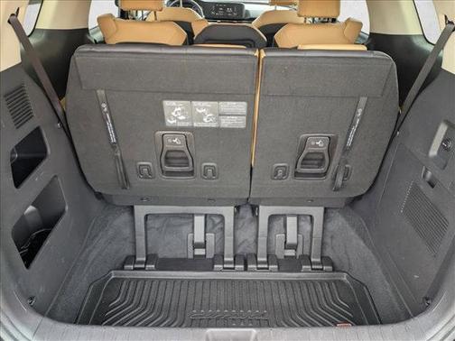 2022 Kia Carnival LXS