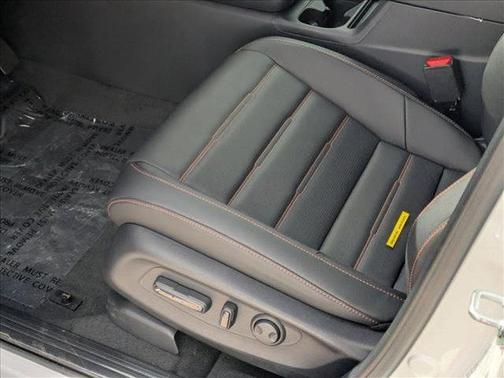 Platinum White Pearl 2026 Honda CR-V Hybrid Sport-L FWD