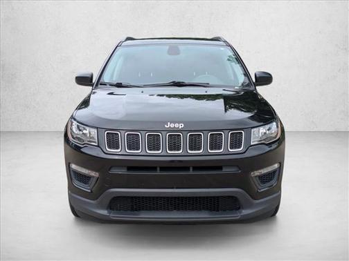Diamond Black Crystal Pearlcoat 2018 Jeep Compass Sport