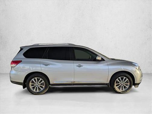 2015 Nissan Pathfinder SL
