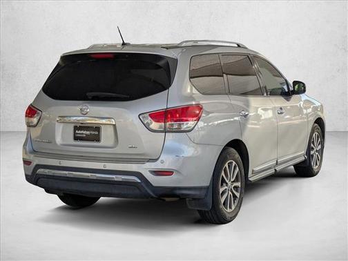 2015 Nissan Pathfinder SL