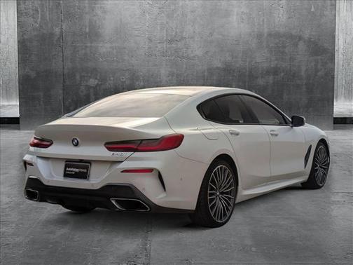 2022 BMW 840 i