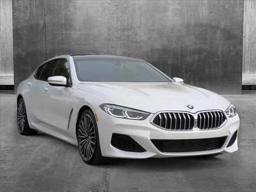 2022 BMW 840 i