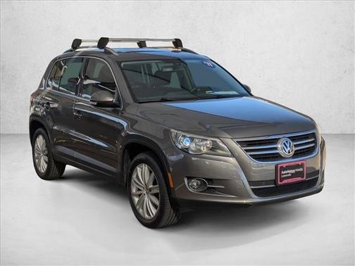 2011 Volkswagen Tiguan SEL