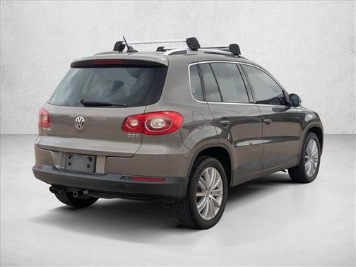 2011 Volkswagen Tiguan SEL
