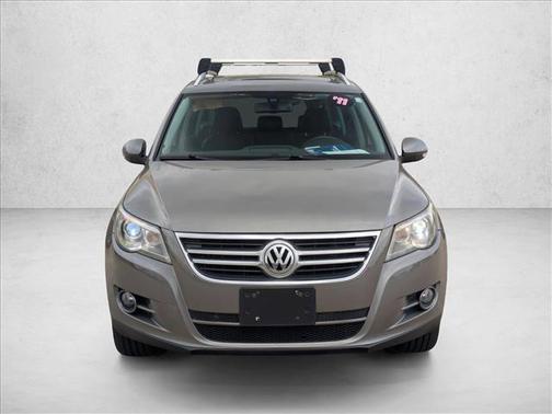 2011 Volkswagen Tiguan SEL