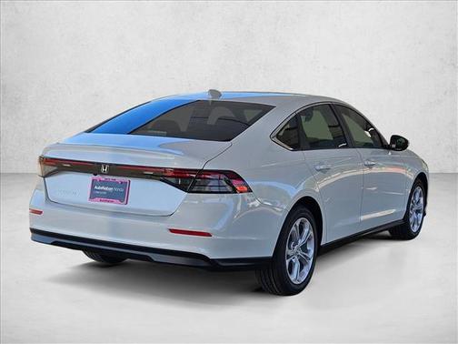 2025 Honda Accord LX 1.5T