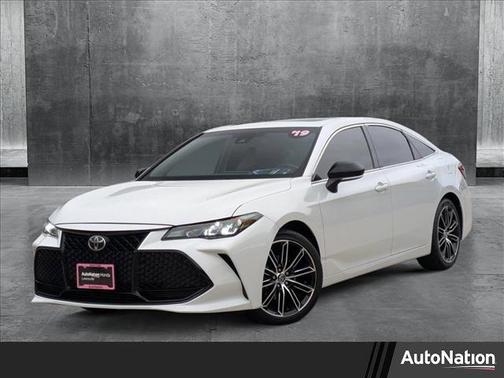 2019 Toyota Avalon XSE