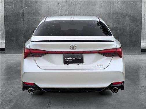 2019 Toyota Avalon XSE