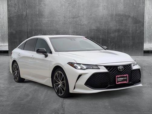 2019 Toyota Avalon XSE