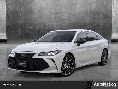 2019 Toyota Avalon XSE