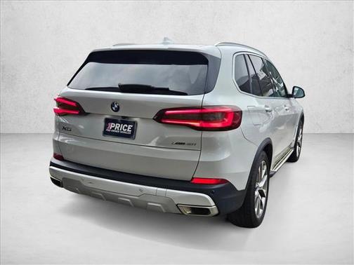 White 2023 BMW X5 xDrive40i