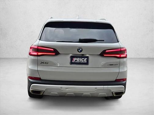 White 2023 BMW X5 xDrive40i