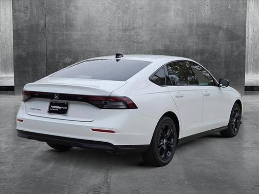 2025 Honda Accord Sport SE 1.5T