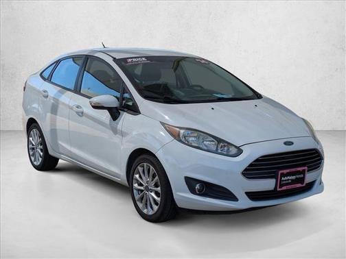 Oxford White 2014 Ford Fiesta SE