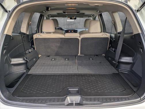2019 Honda Pilot Touring 8-Passenger