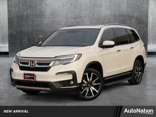 2019 Honda Pilot Touring 8-Passenger