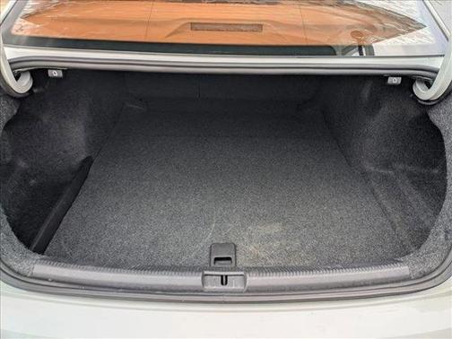 2018 Volkswagen Passat 2.0T SE