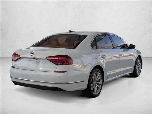 2018 Volkswagen Passat 2.0T SE