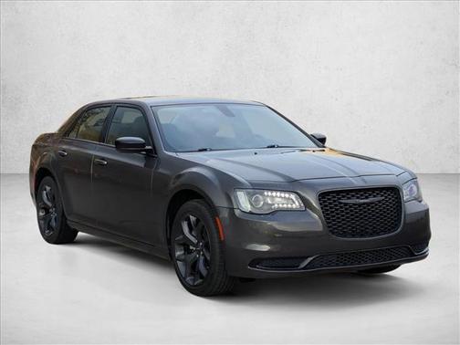 2023 Chrysler 300 Touring