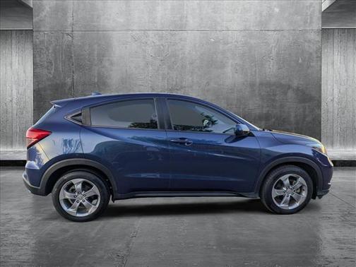2017 Honda HR-V LX