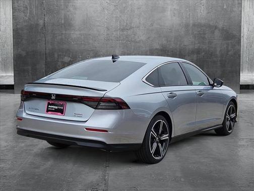 2025 Honda Accord Hybrid Base