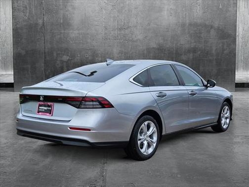 2025 Honda Accord LX 1.5T