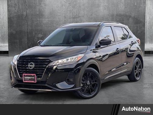 2024 Nissan Kicks SR