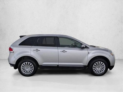 2014 Lincoln MKX Base