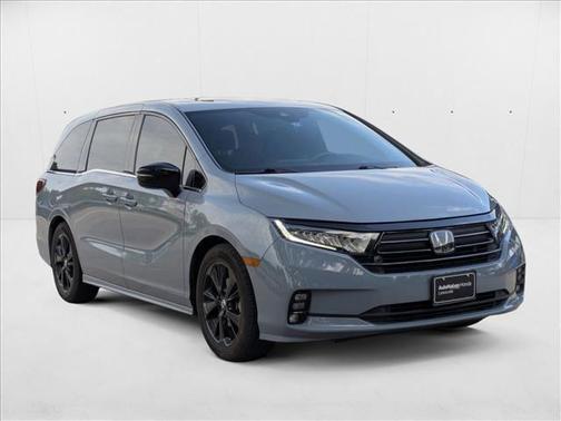 2023 Honda Odyssey Sport