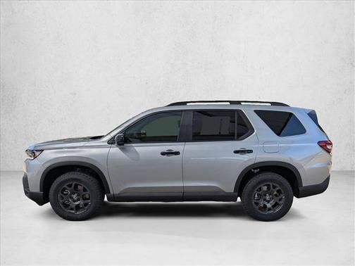 Solar Silver Metallic 2026 Honda Pilot TrailSport
