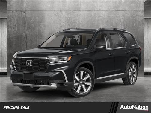 2025 Honda Pilot Touring 8-Passenger