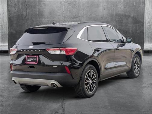 2021 Ford Escape Titanium