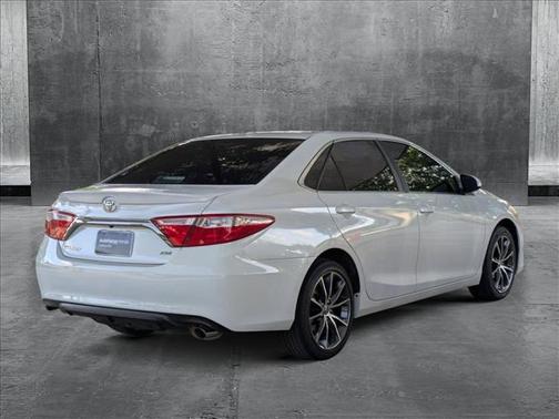 2016 Toyota Camry XSE