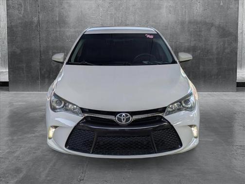 2016 Toyota Camry XSE