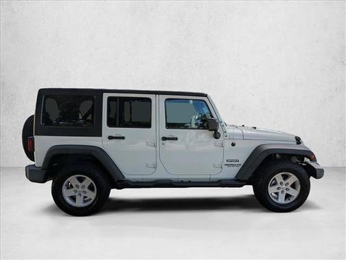 Bright White Clearcoat 2017 Jeep Wrangler Unlimited Sport