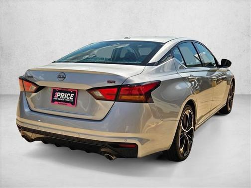 2024 Nissan Altima SR FWD