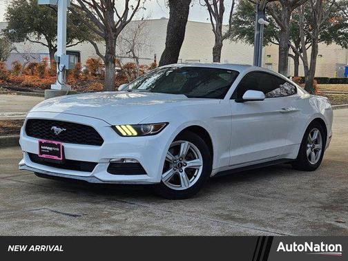 2016 Ford Mustang V6