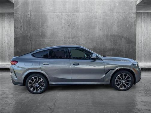2025 BMW X6 xDrive40i