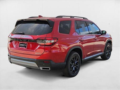 2025 Honda Pilot Touring 8-Passenger