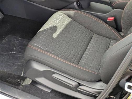 Crystal Black Pearl 2026 Honda HR-V 2WD Sport