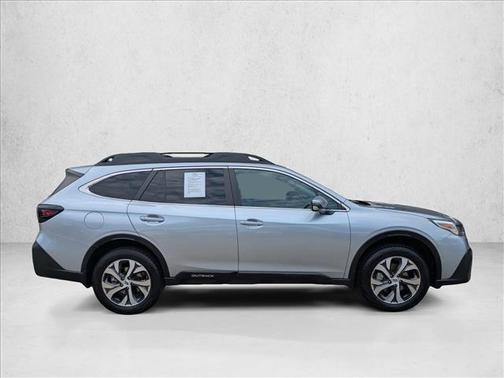 Ice Silver Metallic 2022 Subaru Outback Limited