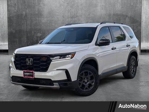 2023 Honda Pilot AWD TrailSport