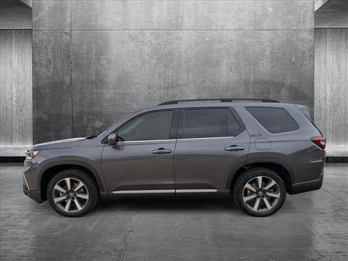 2025 Honda Pilot Touring 8-Passenger